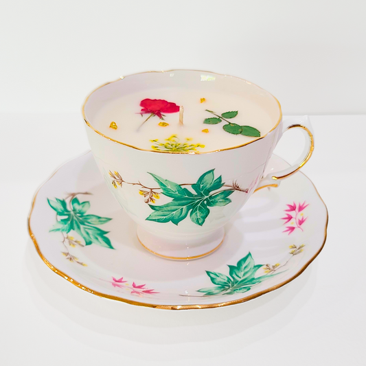 Winter Woods | Royal Vale 1970's Vintage Teacup Candle