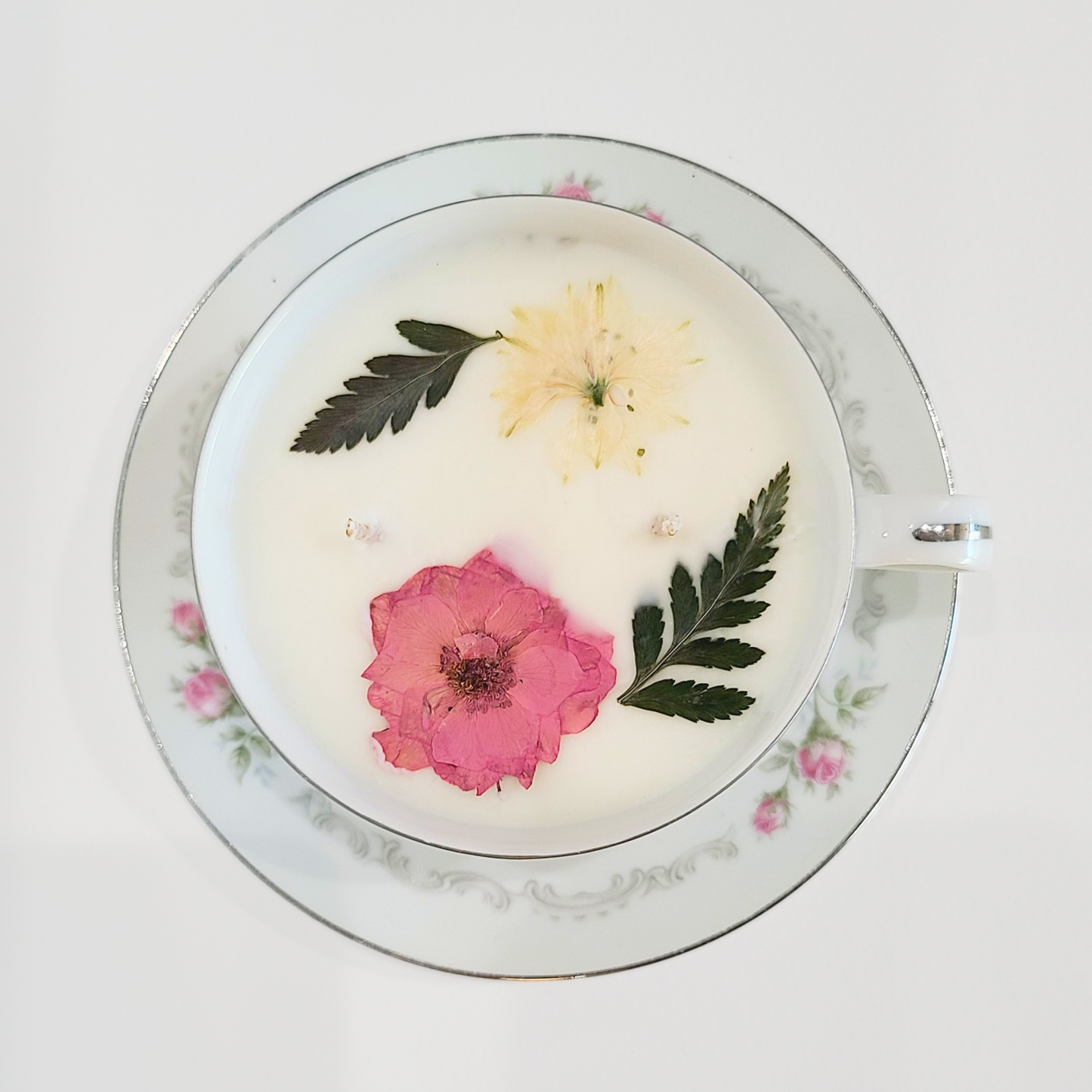 Musky Rose | Mikasa Japan 1980's Vintage Teacup Candle