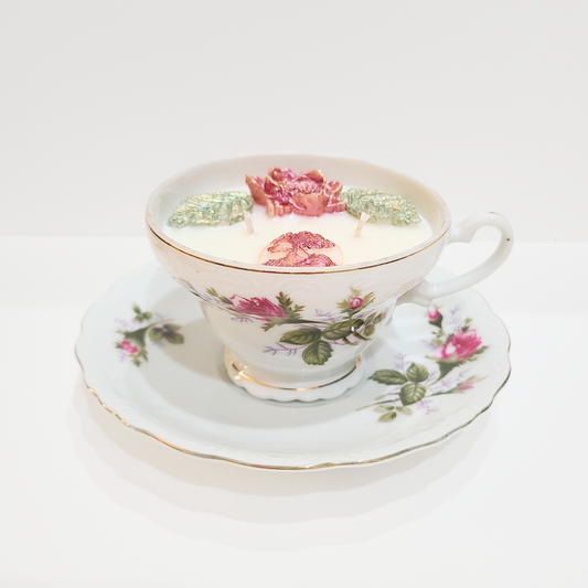 Musky Rose | 1960's Vintage Teacup Candle